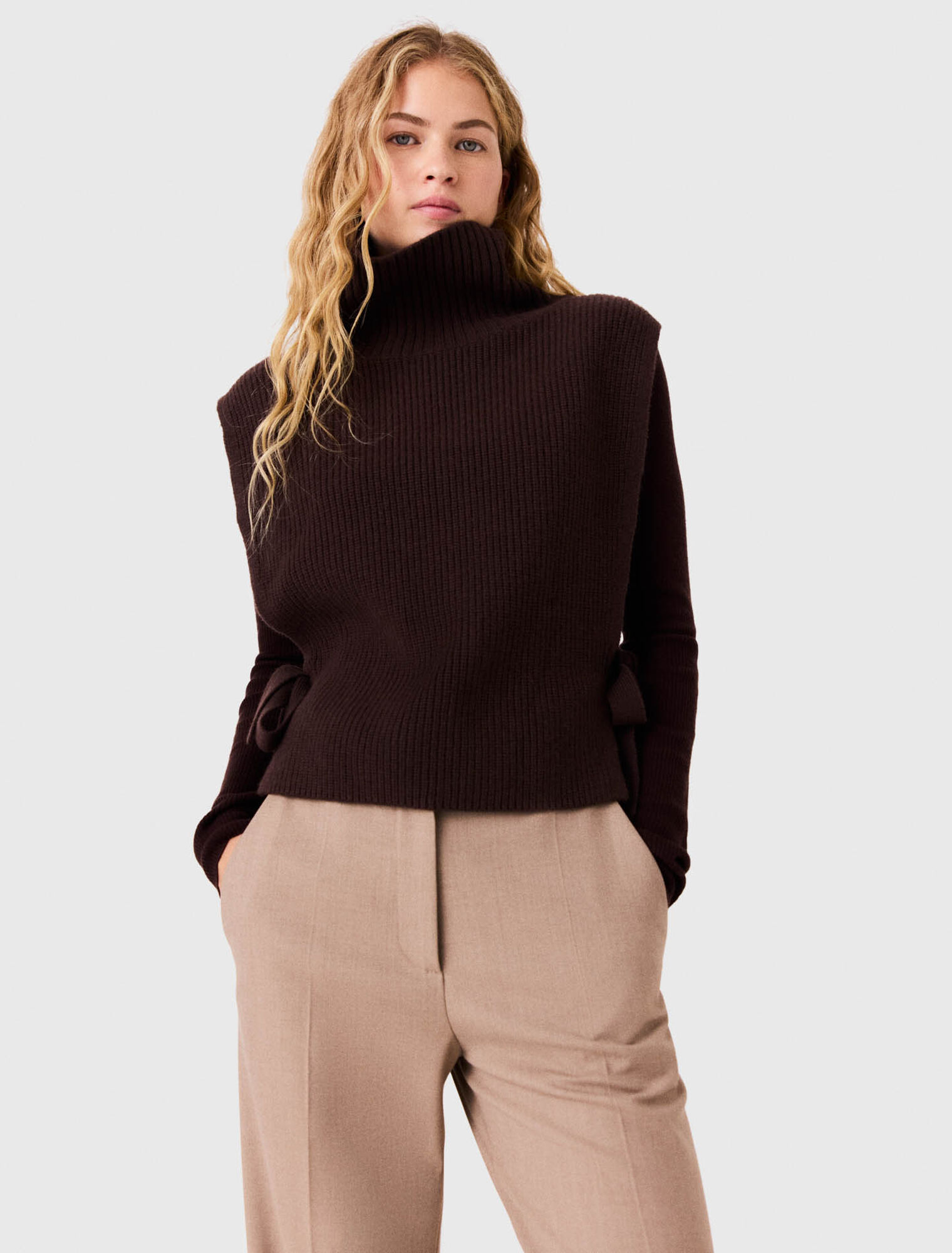 Wool and cashmere collar