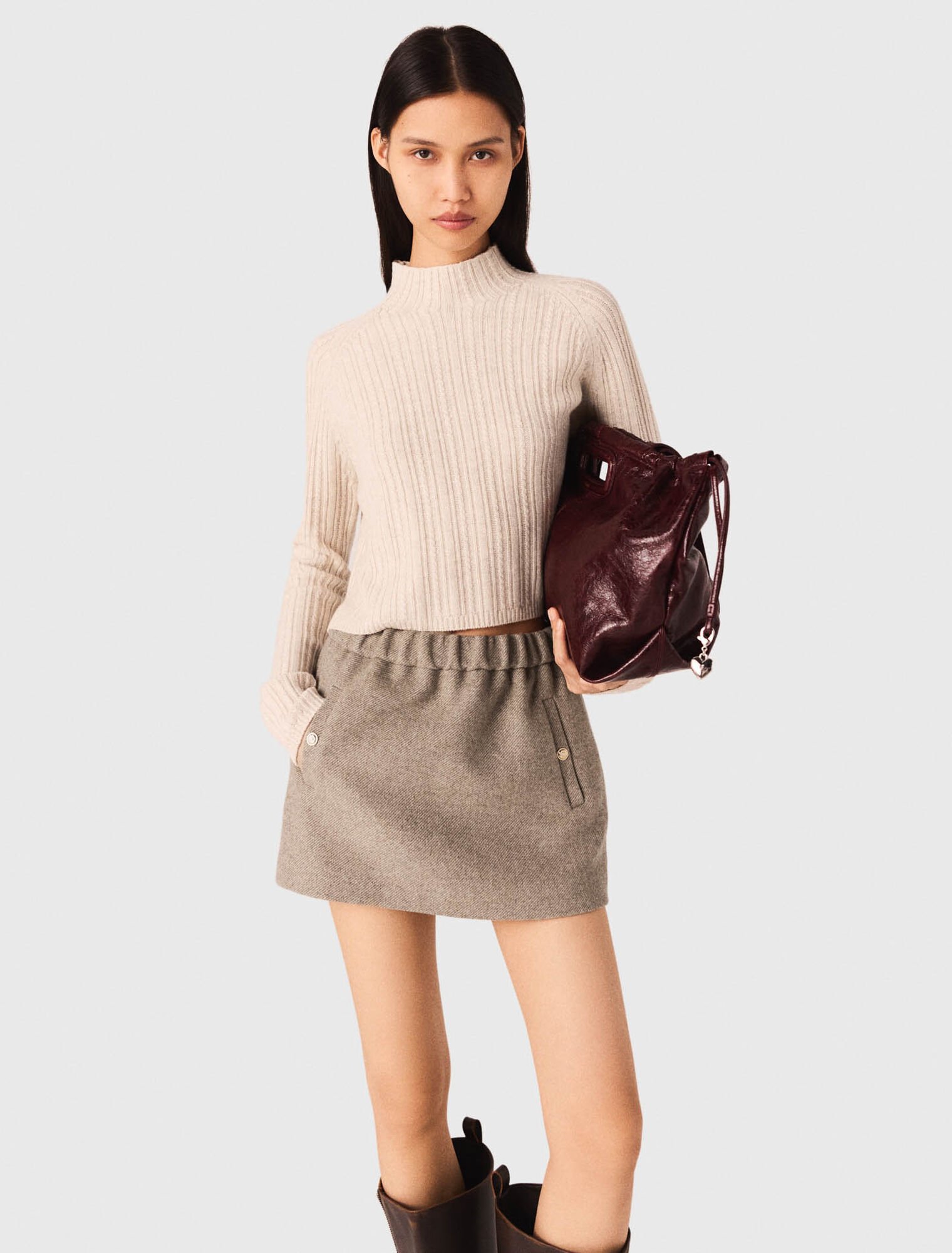 Cropped cable-knit jumper
