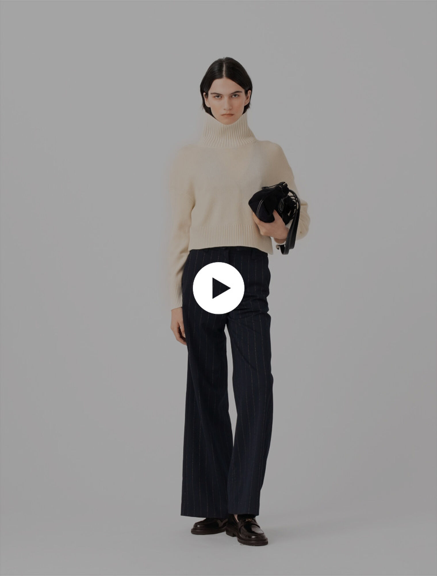 High-neck cashmere jumper