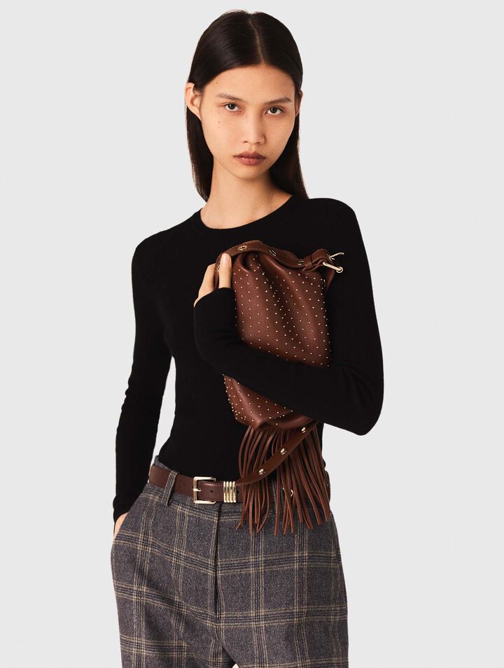 Second-skin round-neck jumper
