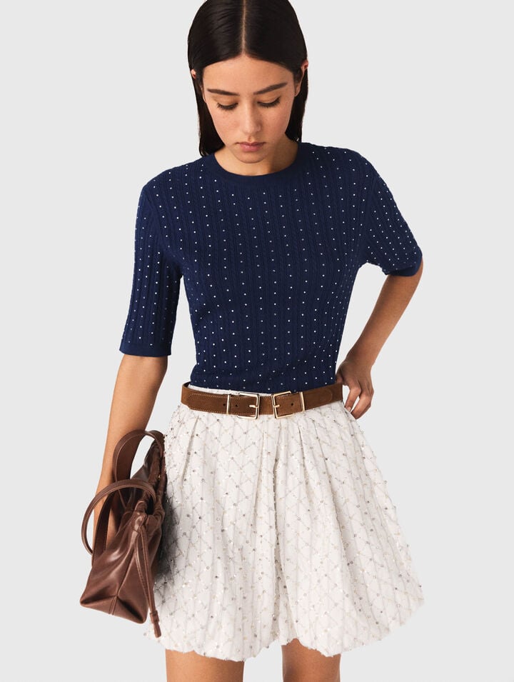 Round-neck rhinestone jumper