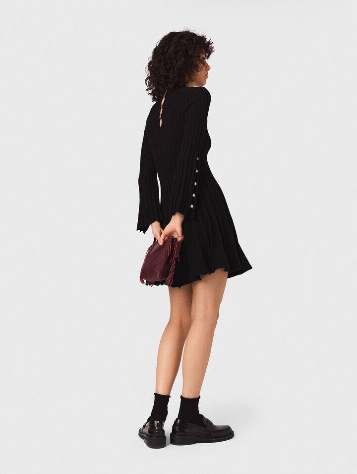 Short knit dress