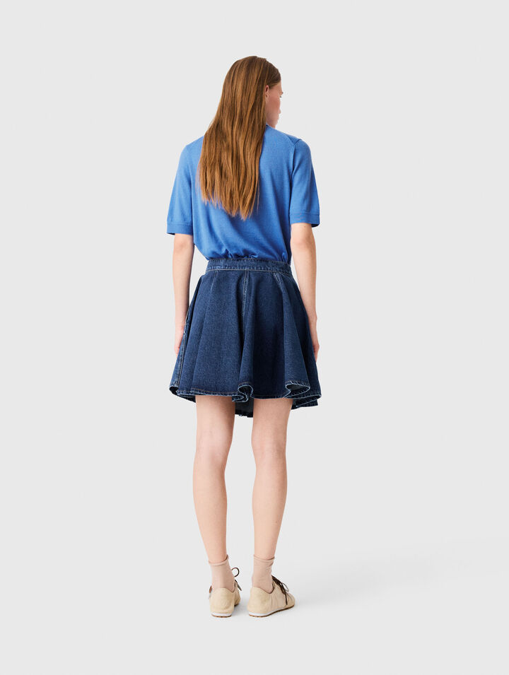 Short flared denim skirt