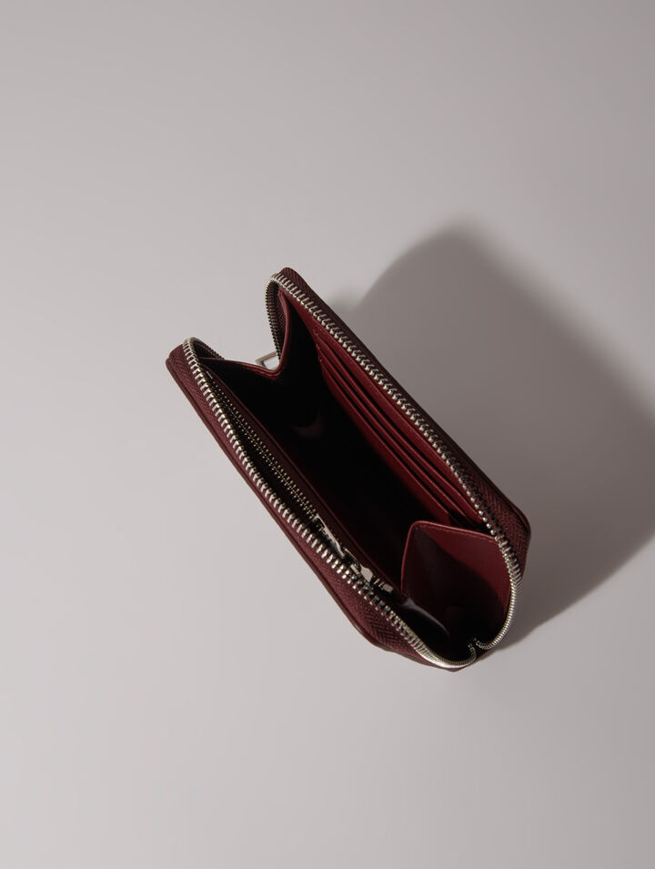 Crackled leather wallet