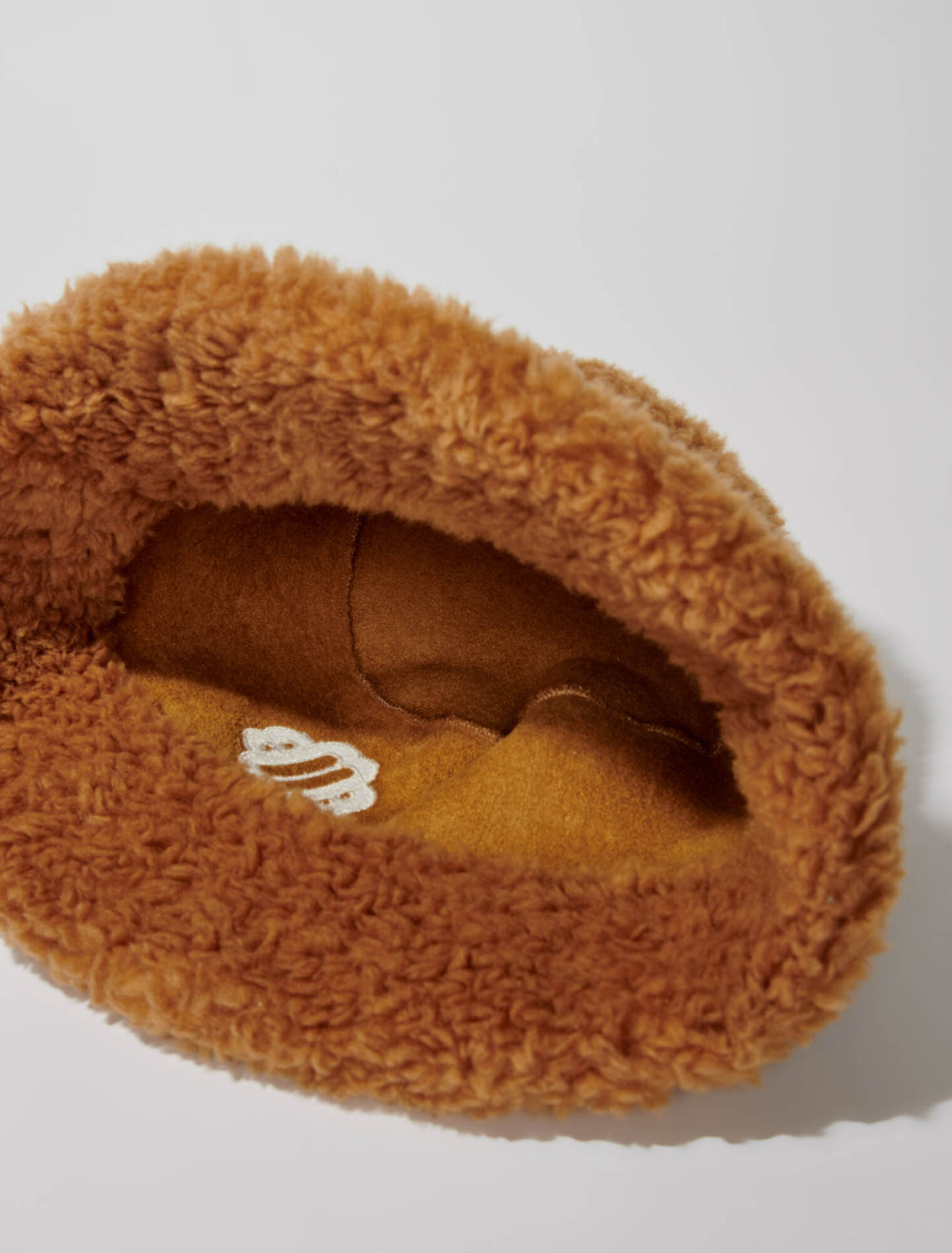 Fake fur Clover bucket hat