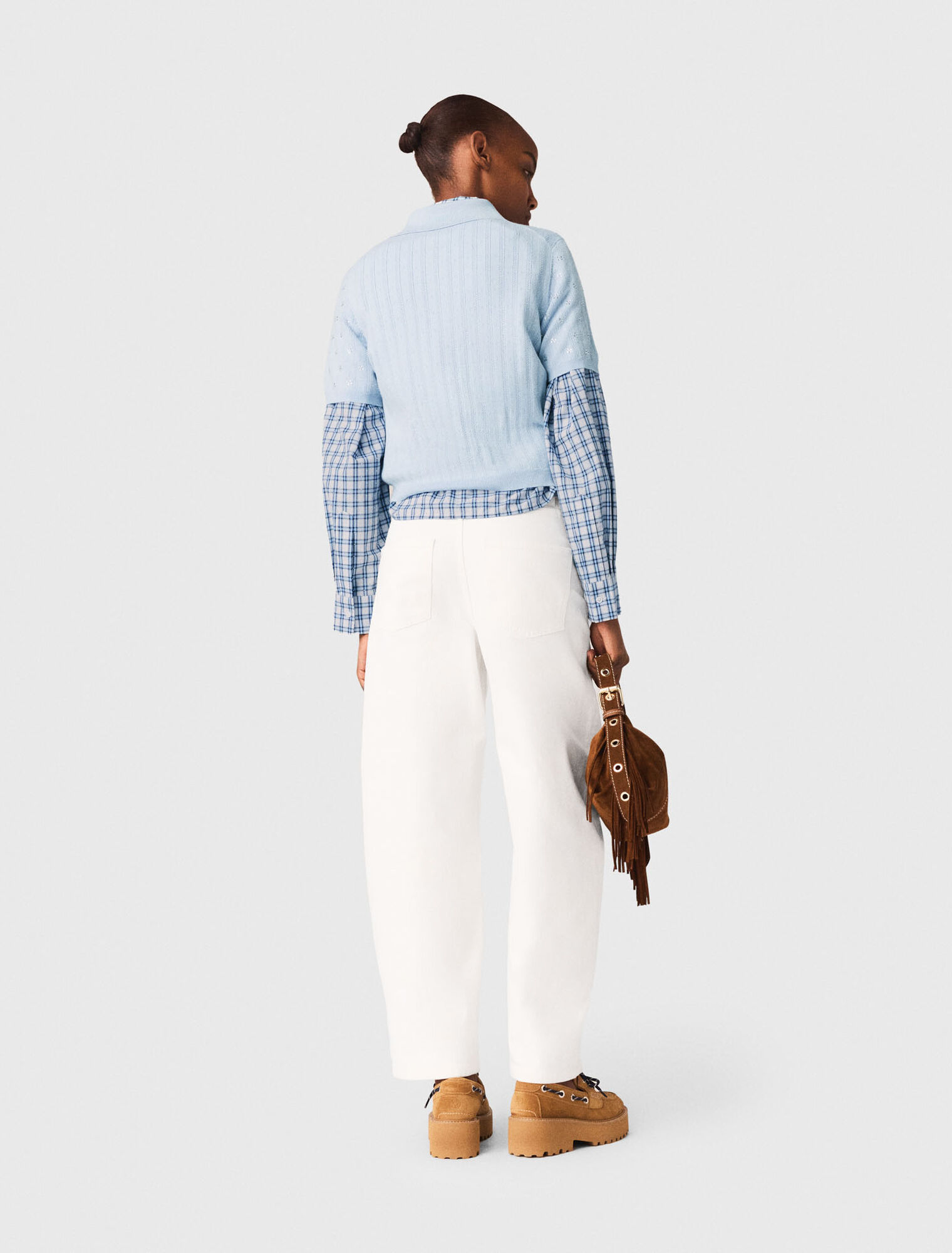 Cropped jumper with rhinestones