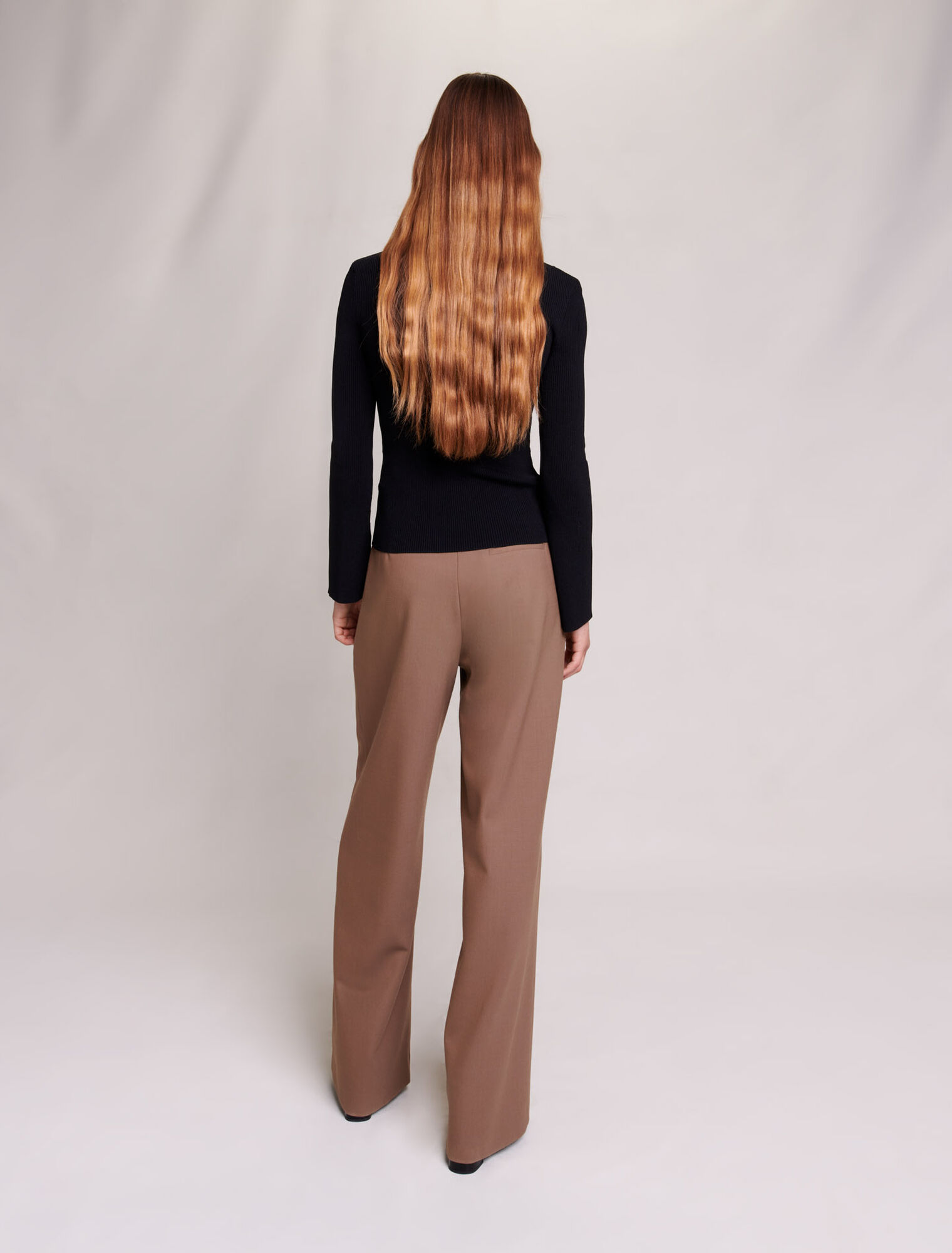 Cutaway knit jumper