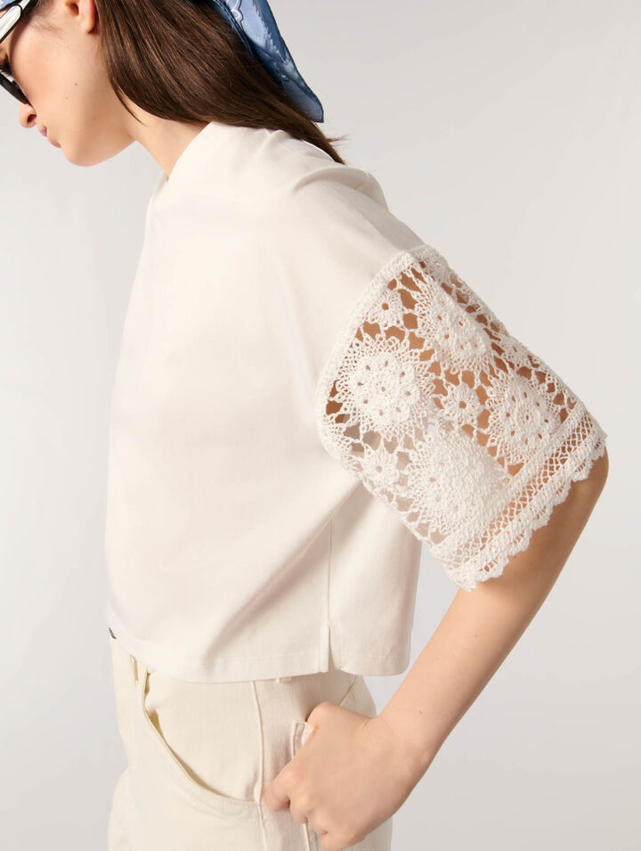 T-shirt with crochet sleeves