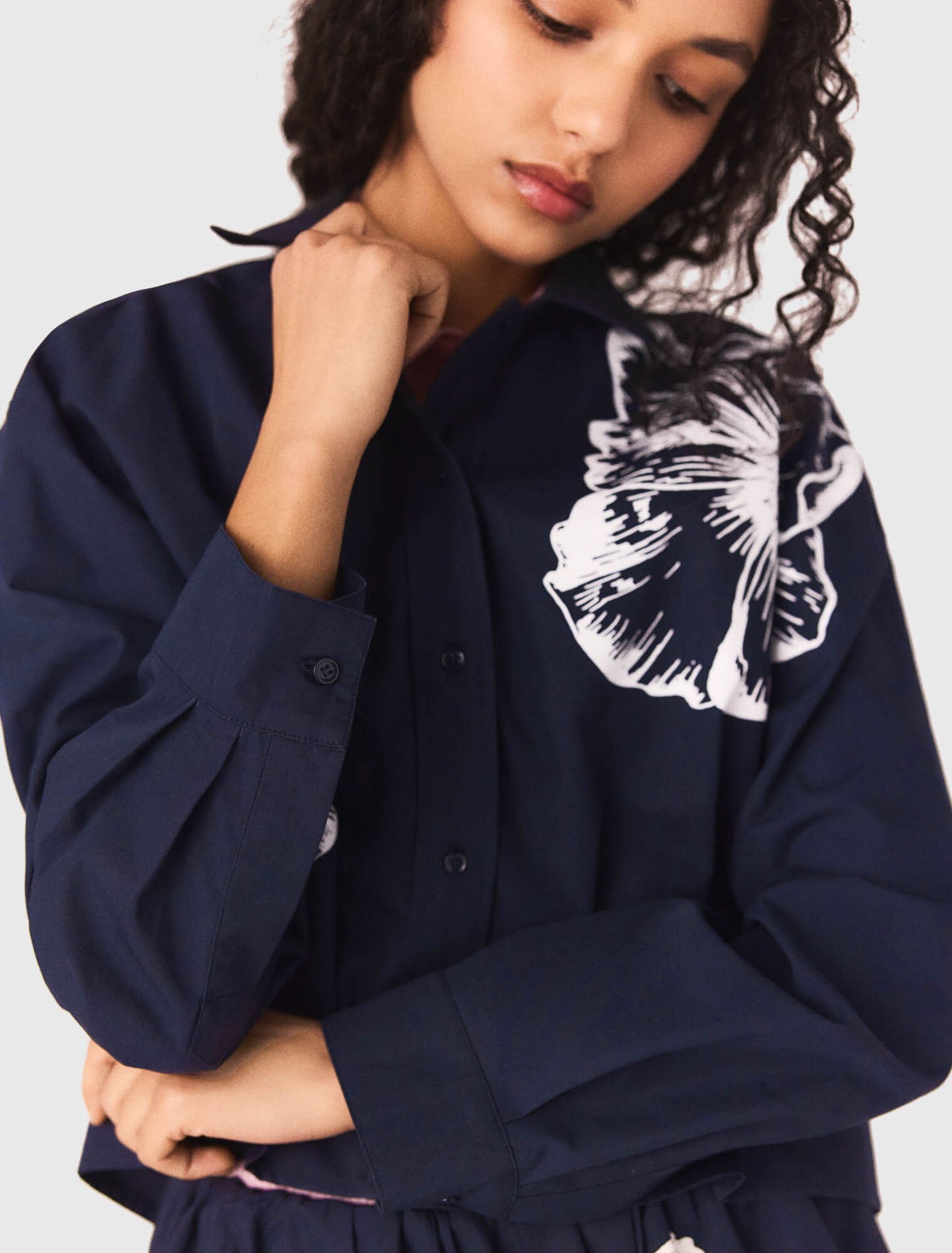 Cropped cotton shirt