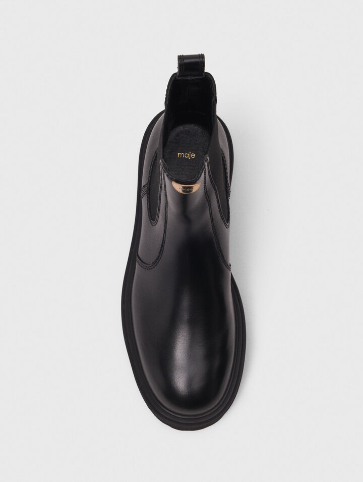 Chelsea boots