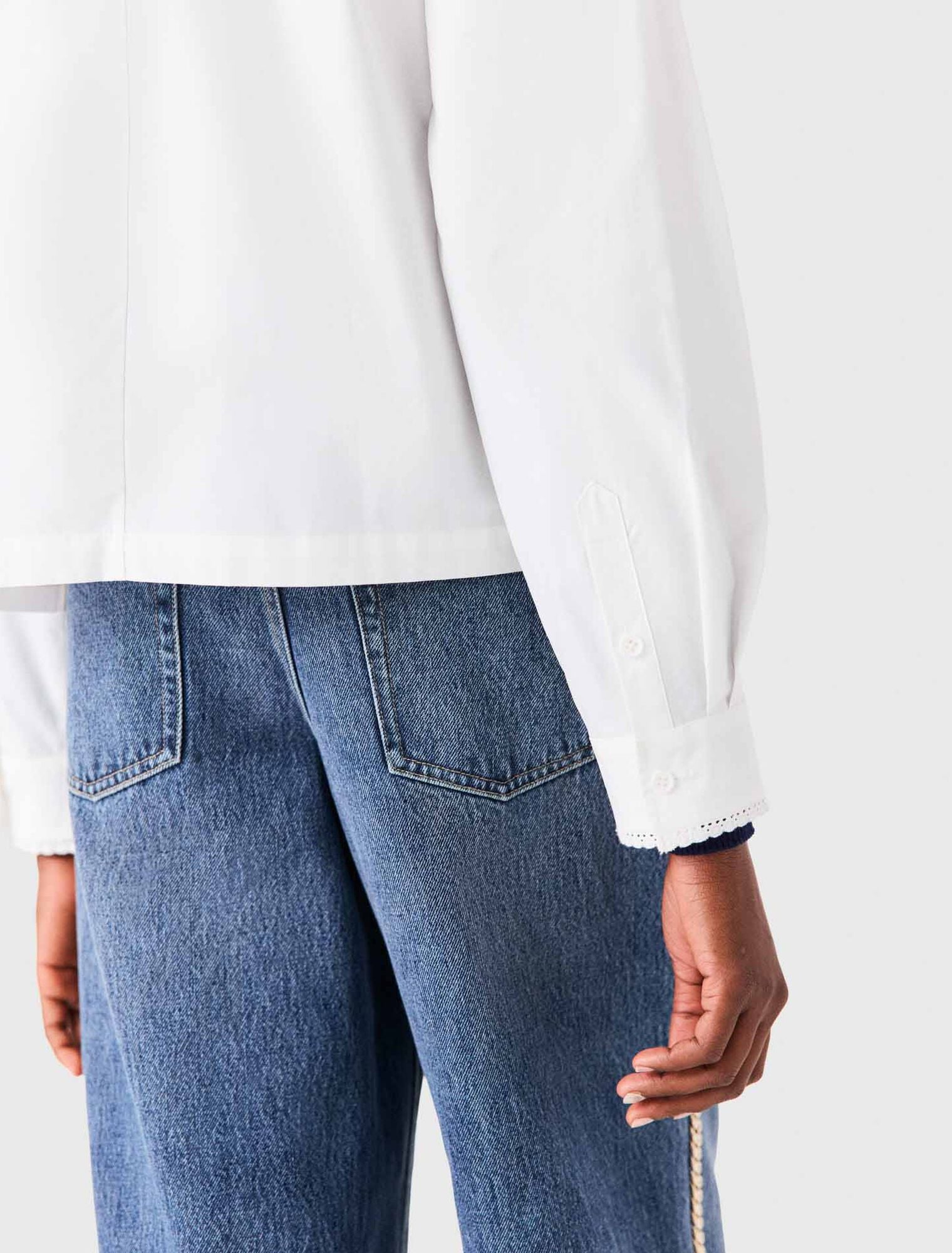 Shirt with removable pussy bow