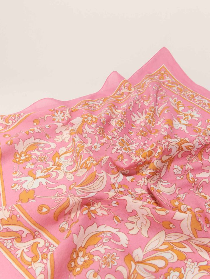 65 x 65 floral print scarf