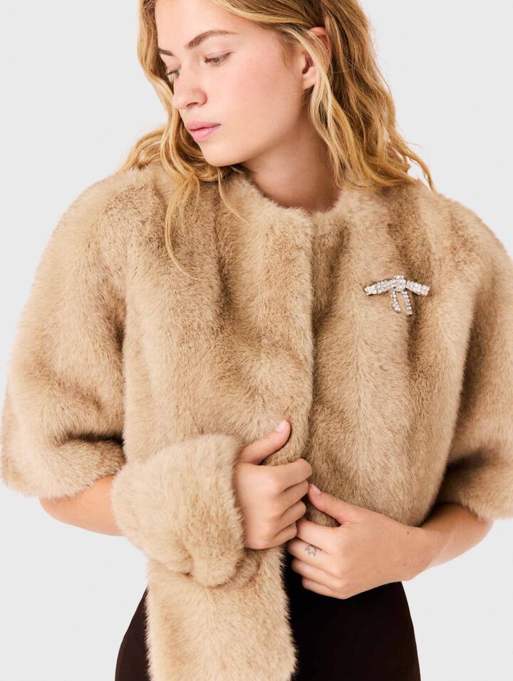 Short faux fur jacket