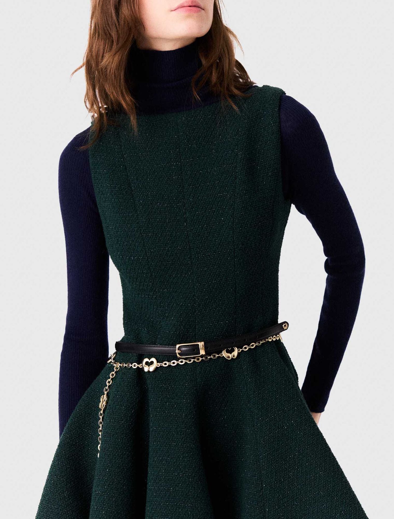 Short sleeveless tweed dress