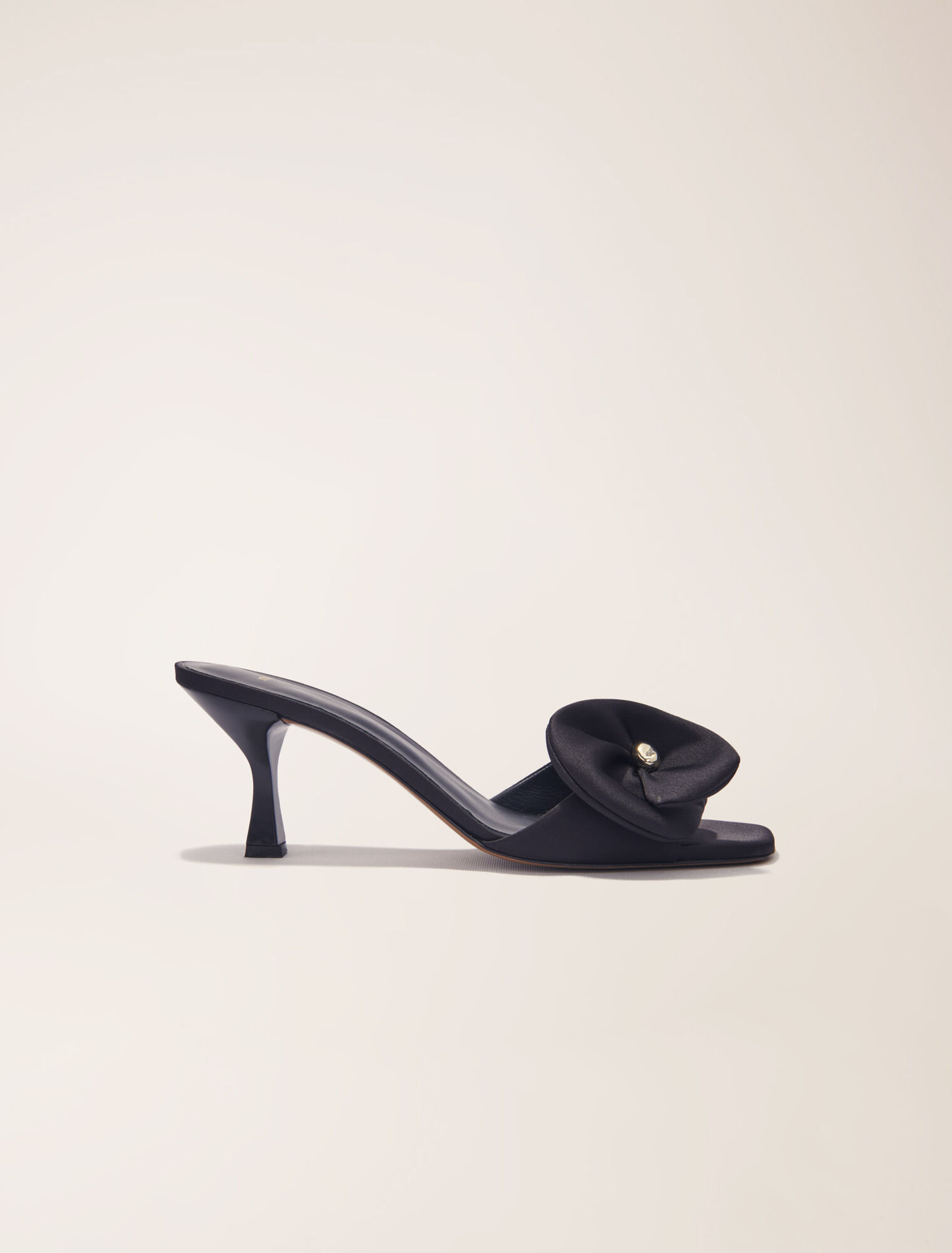 Textile mules with satin flower