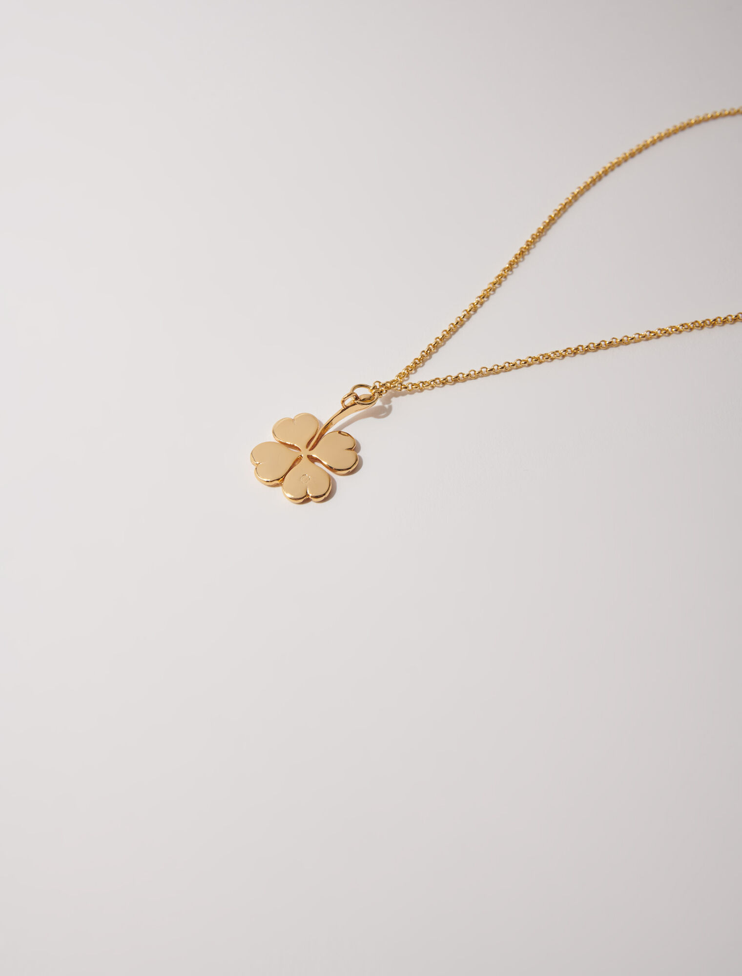 Clover necklace