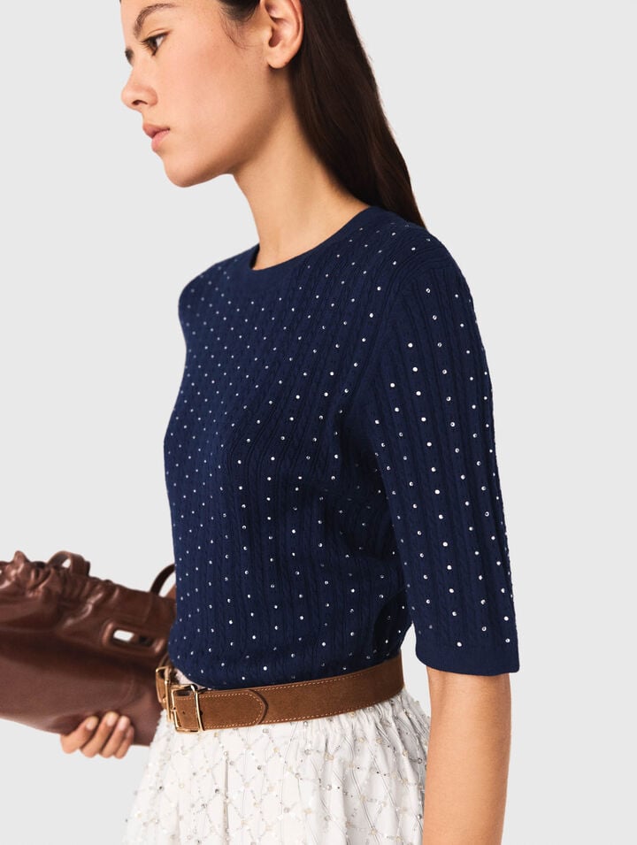 Round-neck rhinestone jumper