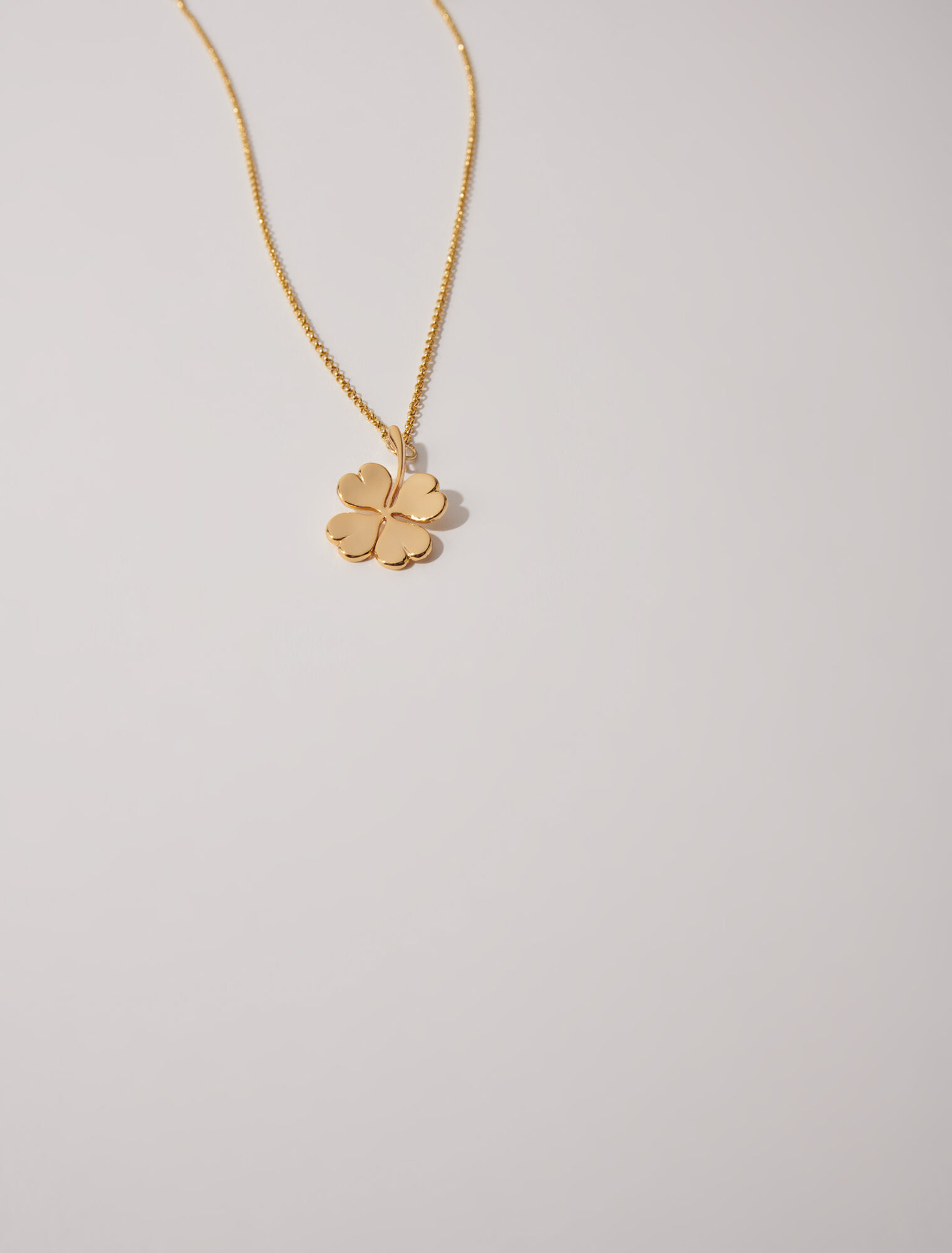 Clover necklace