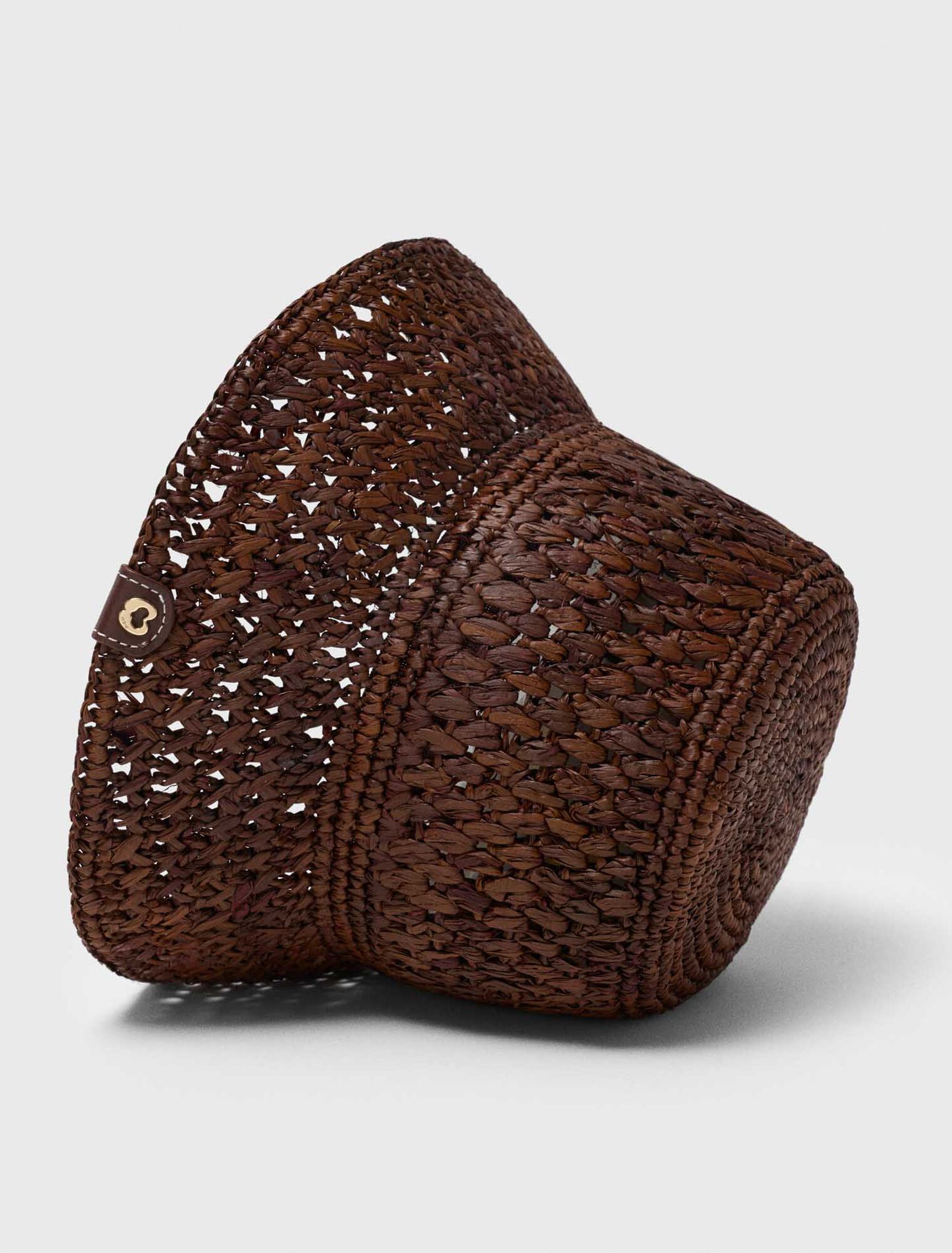 Crochet raffia bucket hat