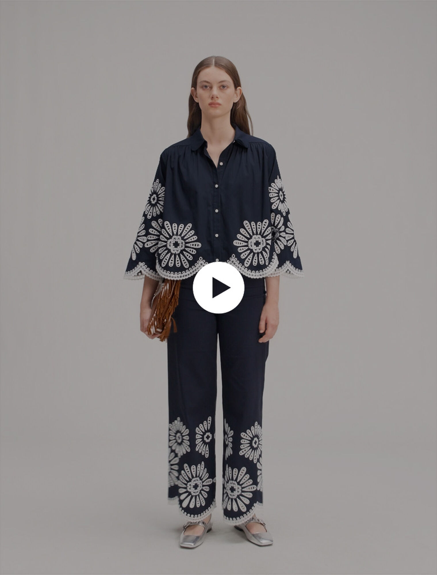 Cropped shirt with crochet detail