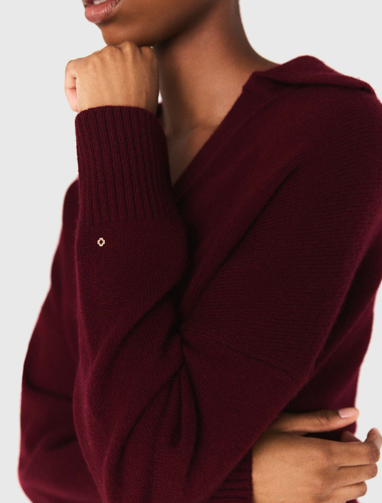 Open polo collar jumper