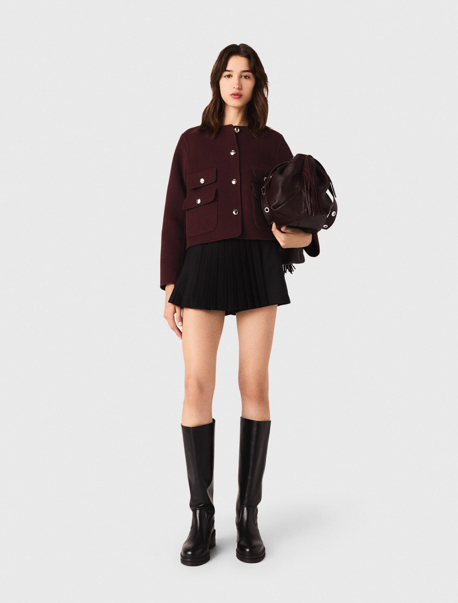 Straight-fit pleated shorts