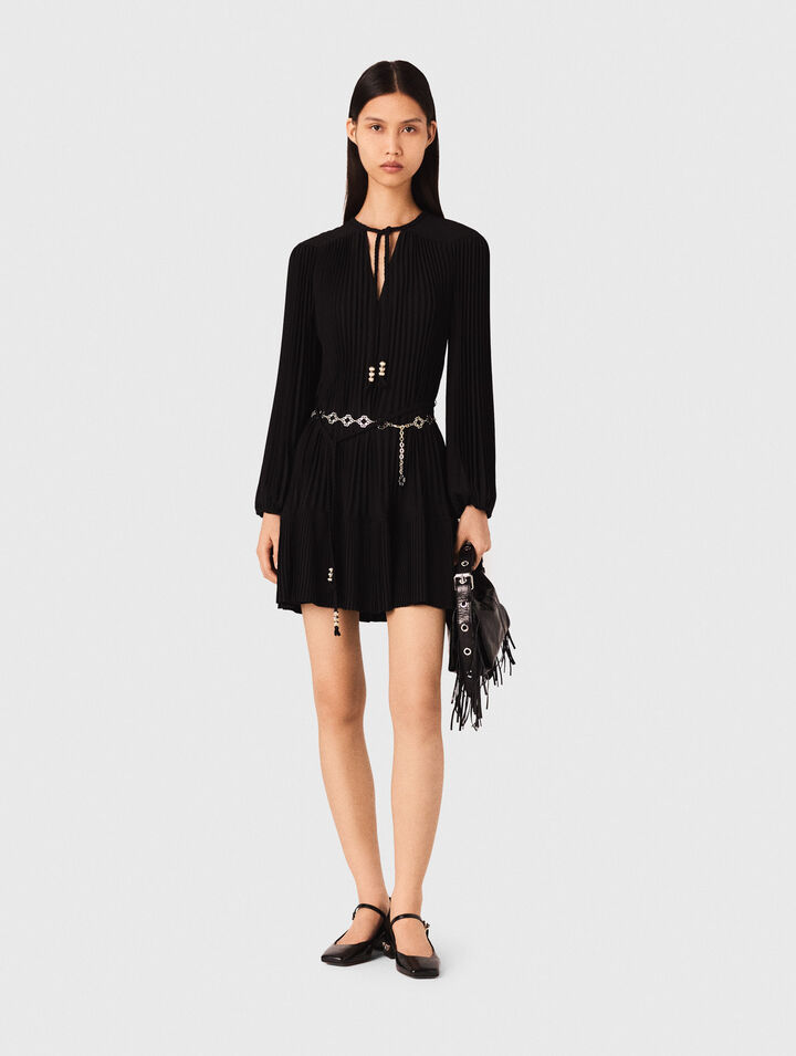 Short pleated dress